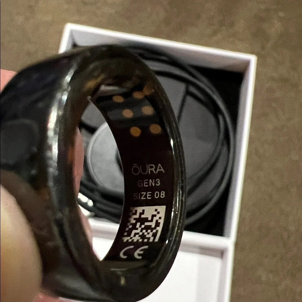 oura ring gen 3, size 8 Black